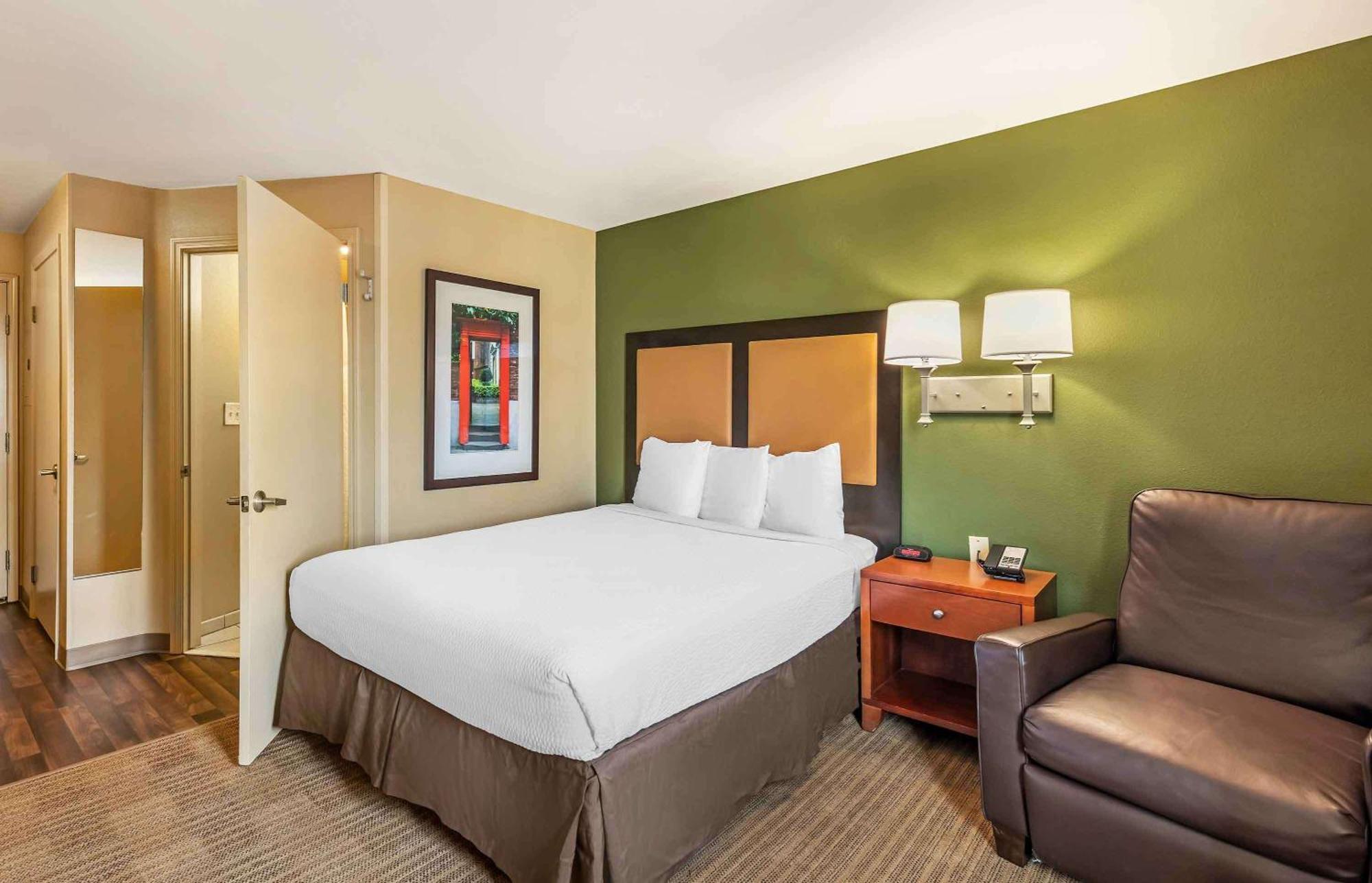 Extended Stay America Suites - Bakersfield - Chester Lane Экстерьер фото