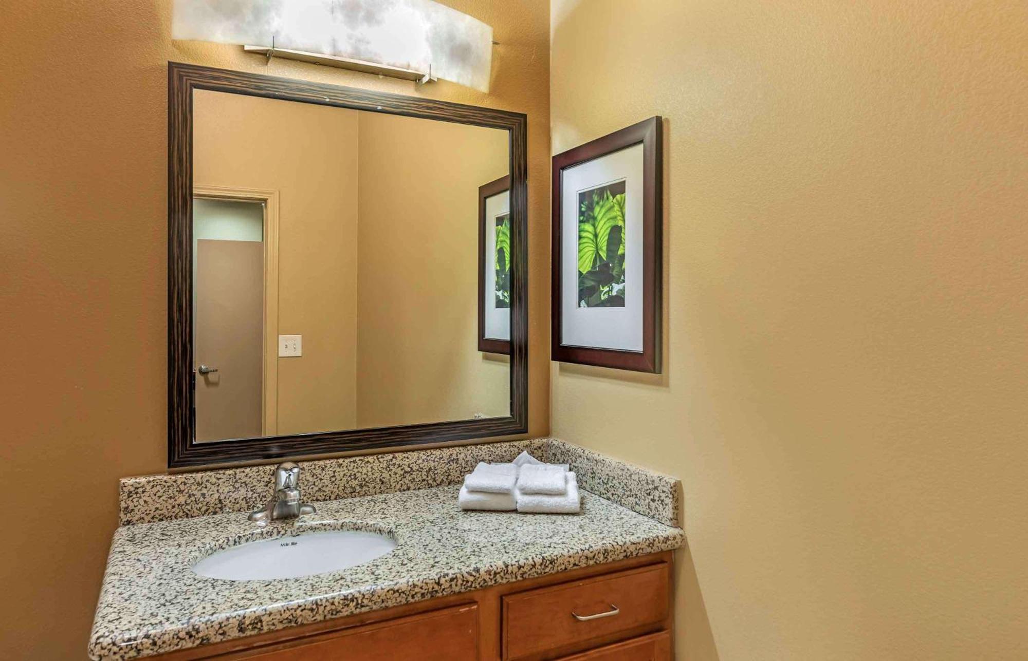 Extended Stay America Suites - Bakersfield - Chester Lane Экстерьер фото