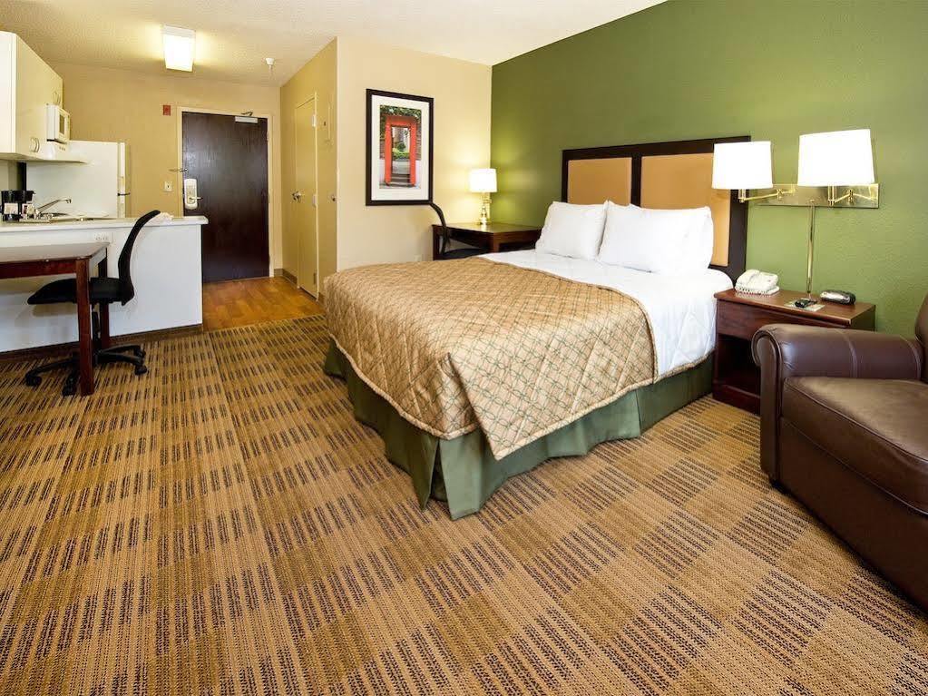 Extended Stay America Suites - Bakersfield - Chester Lane Экстерьер фото